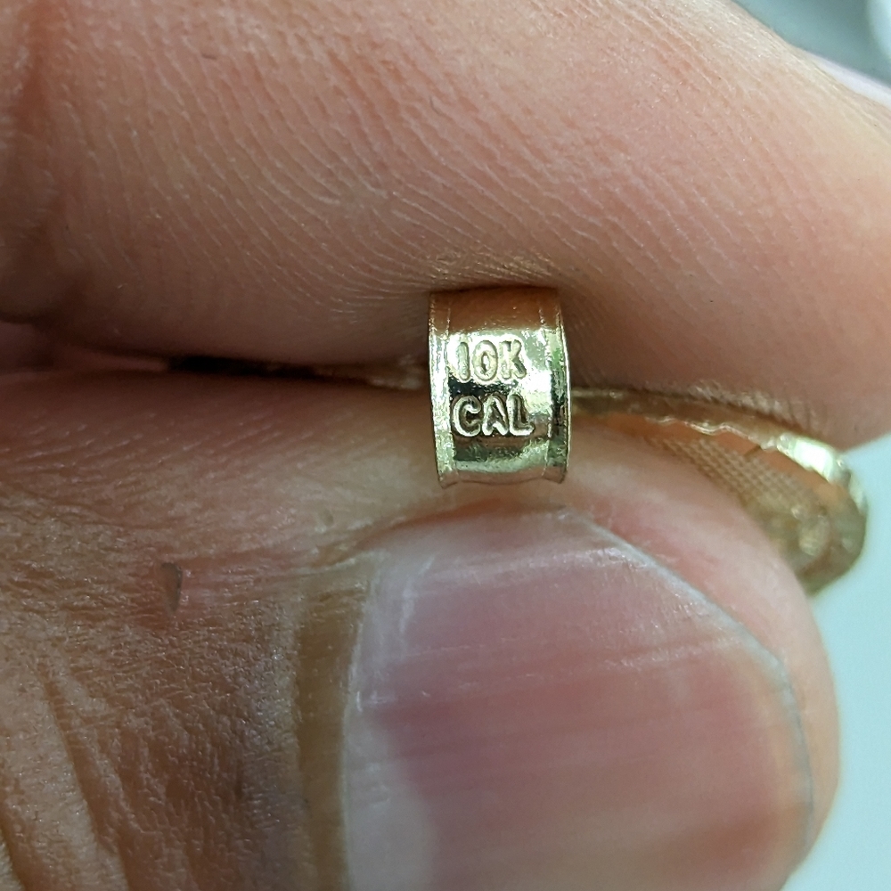 10kt Real Gold Heart Pendant - Picture 5 of 5